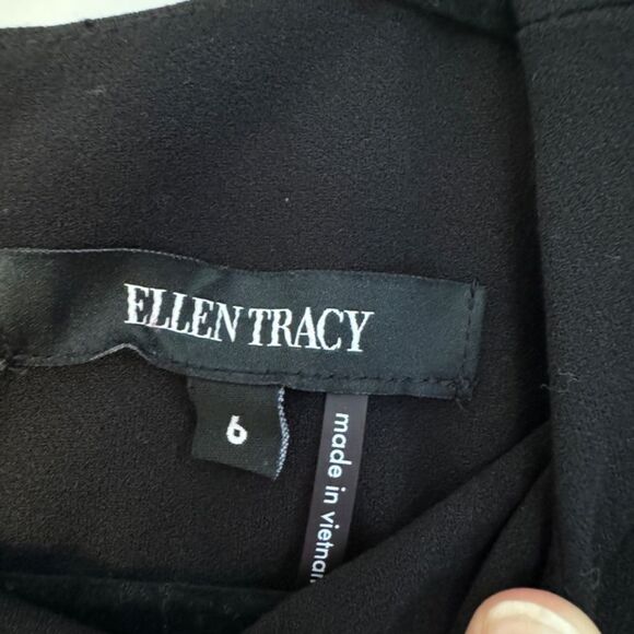 ELLEN TRACY Woman's Black Bell Sleeve Ruffle Hem Exposed Back Zipper Size 6 - Picture 11 of 12